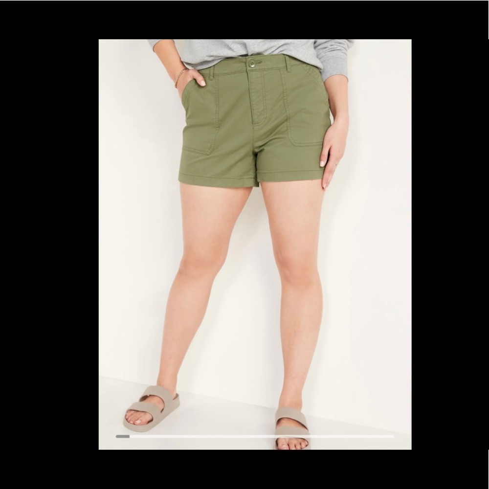 Old Navy High-Waisted Twill Utility Shorts 4-inch inseam